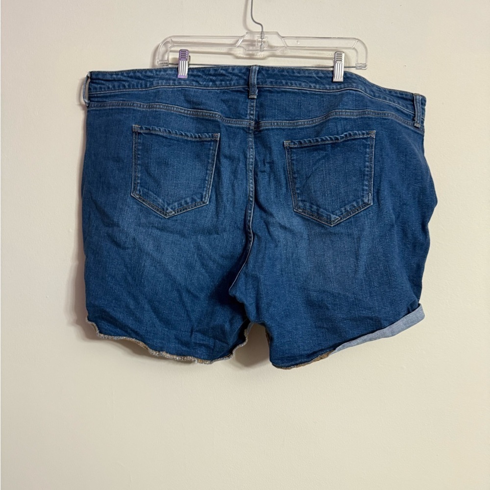 Old Navy Womens Blue Boyfriend Short Distressed Mid Rise Folded Hem 22 Plus - Picture 5 of 5